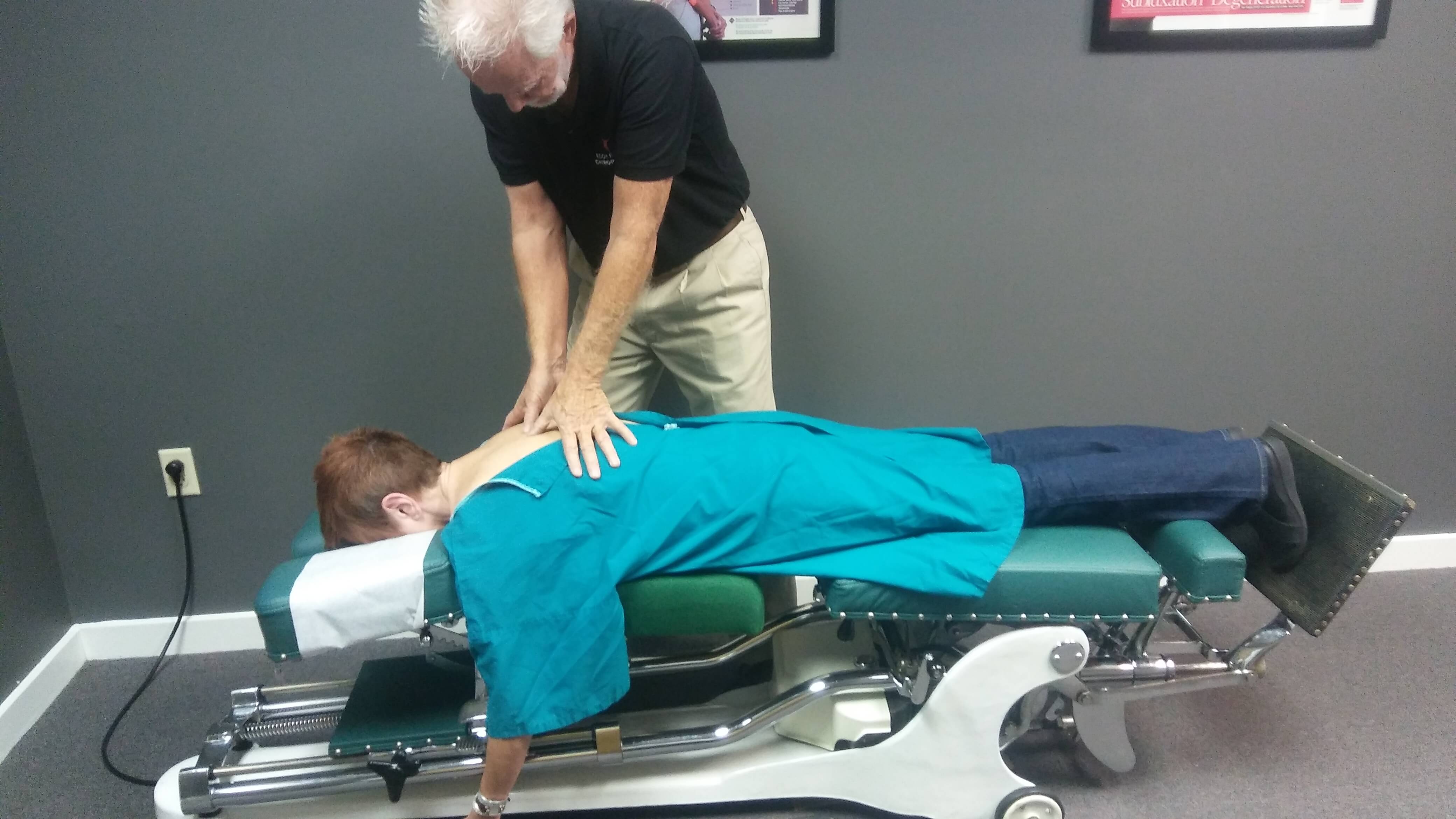 Charlottesville Chiropractor using therapeutic massage